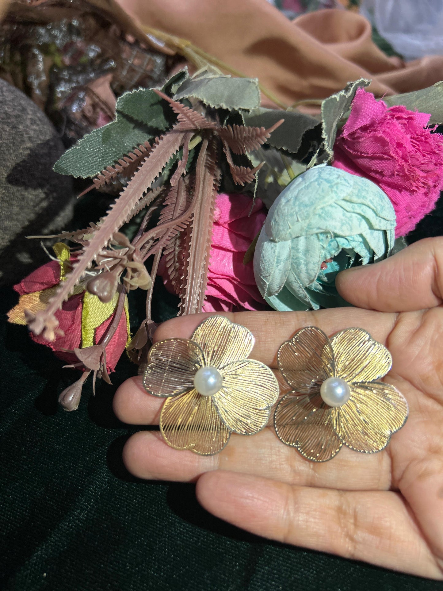 Korean Lustrous Petal Radiance