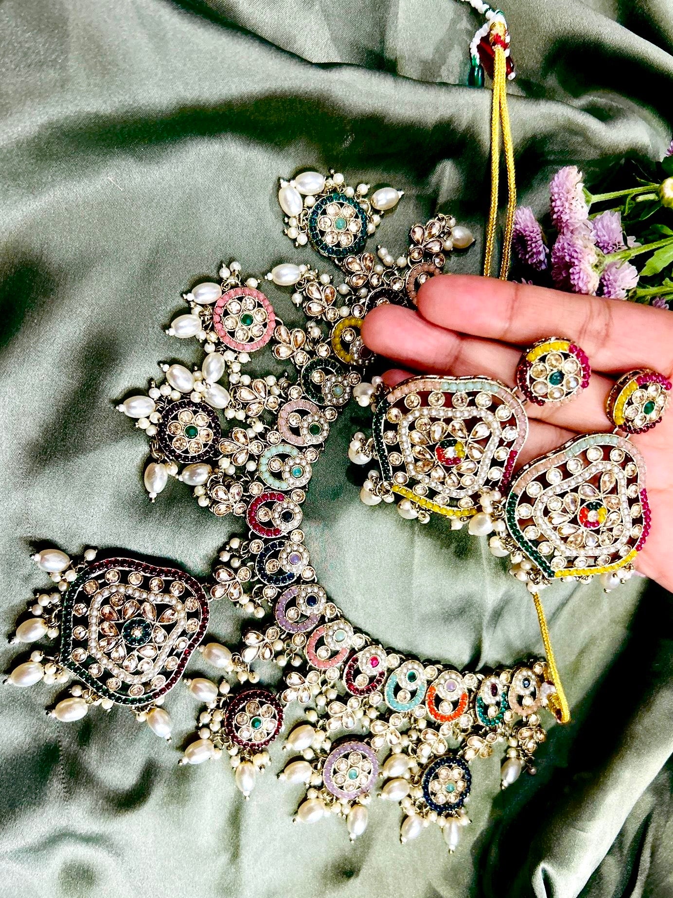 Navratna Kundan Rani Haar
