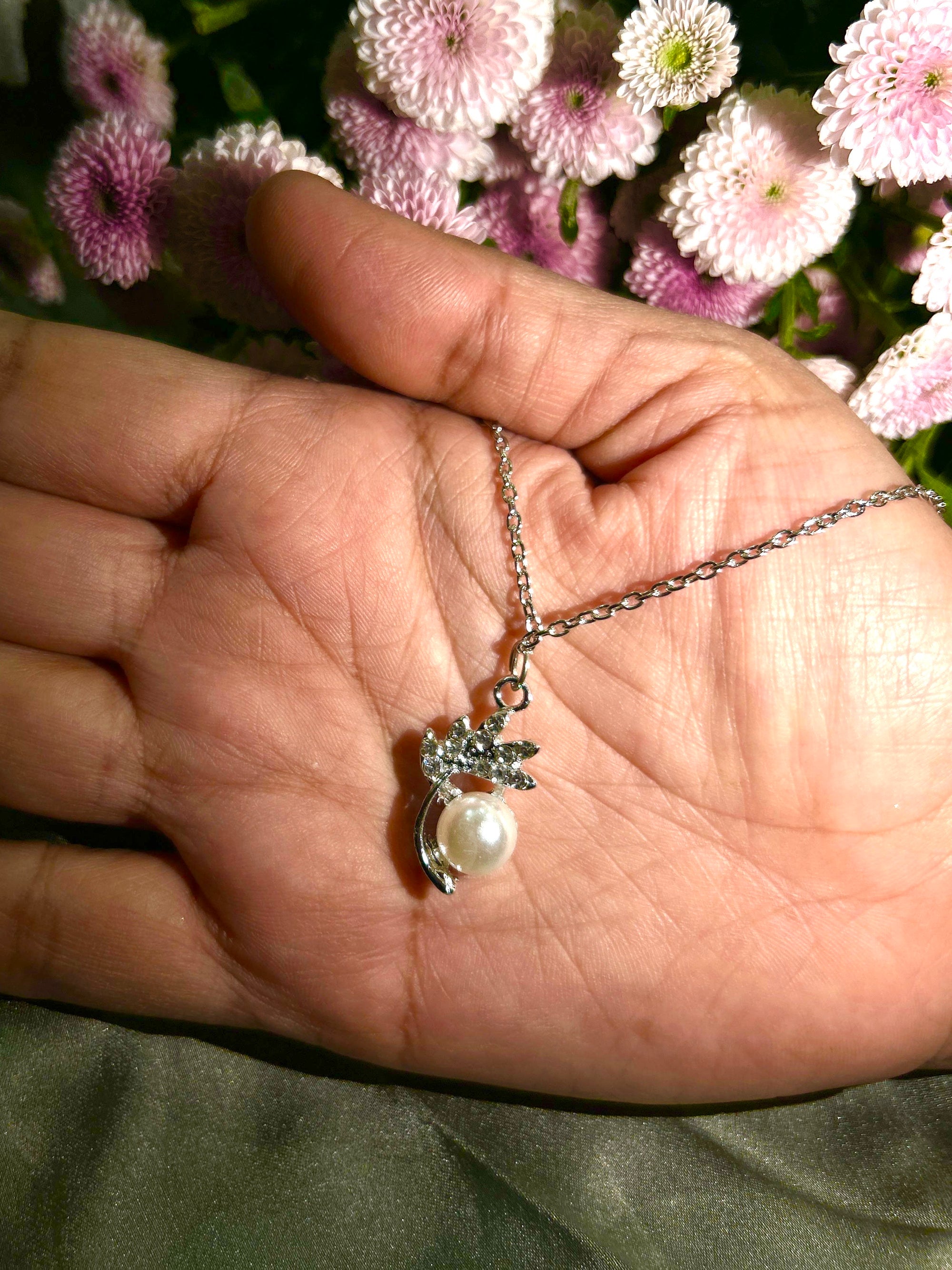 Korean Pearl Blossom Pendant