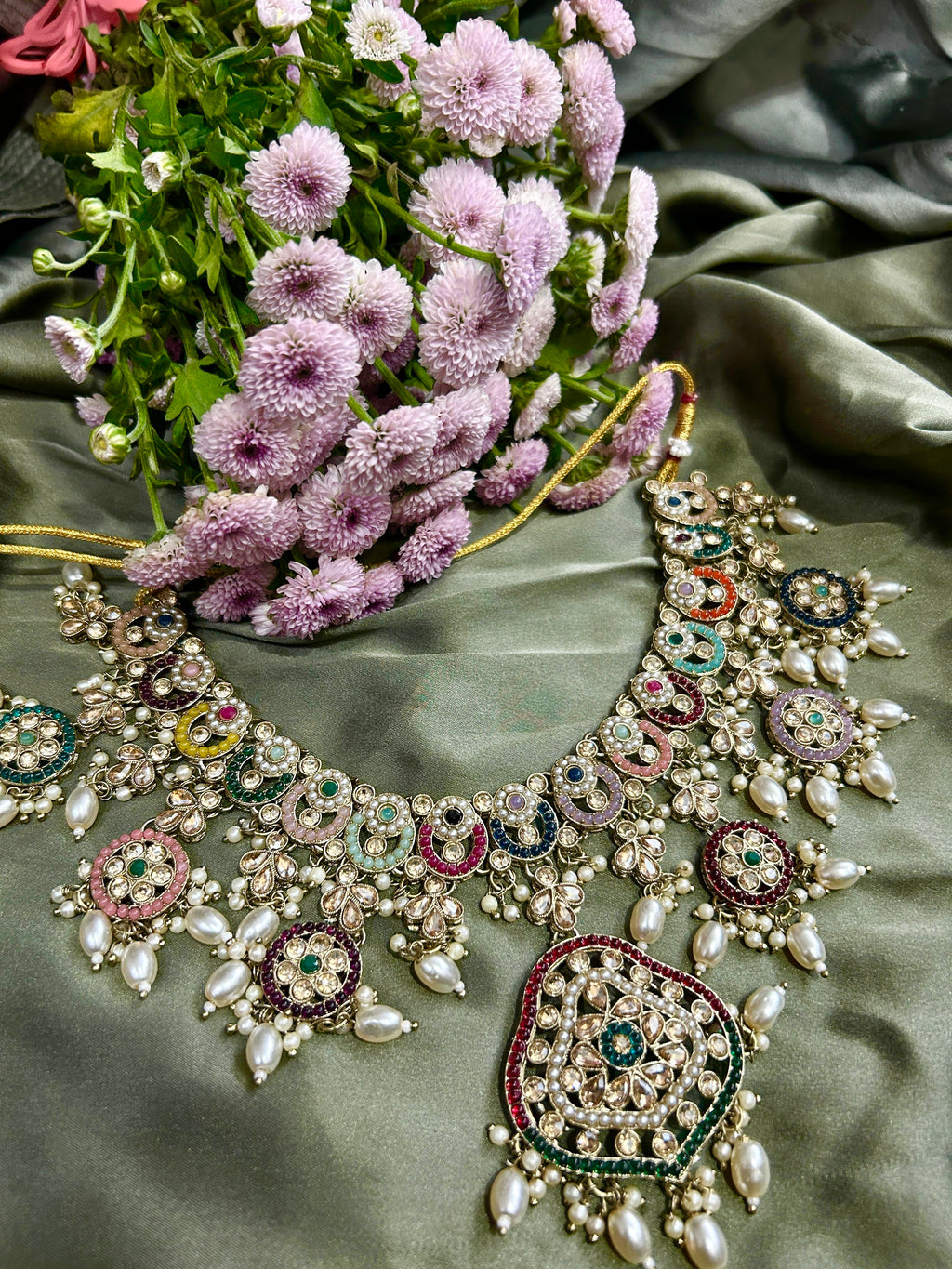 Navratna Kundan Rani Haar