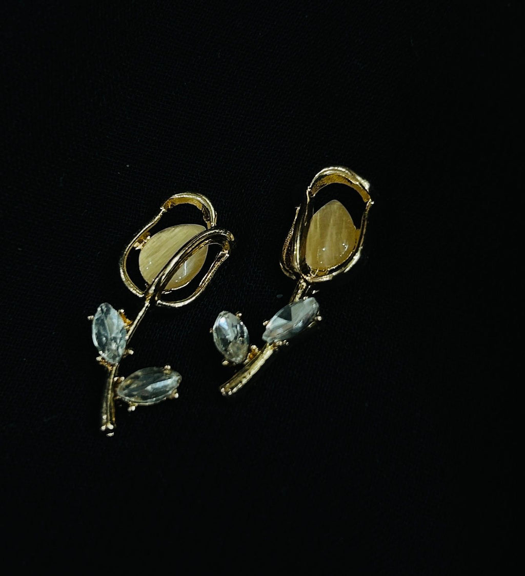 Korean Aura earring