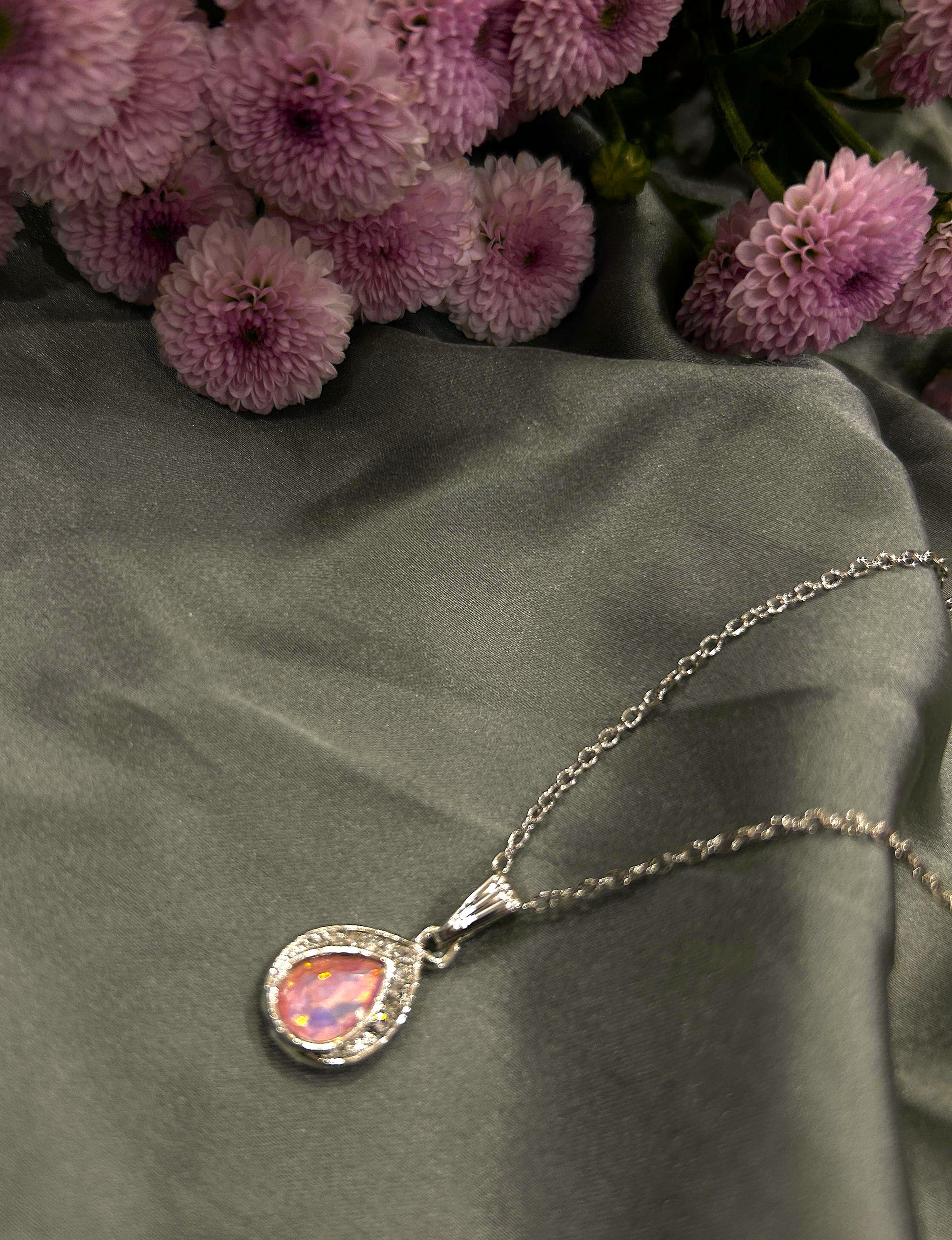 Korean Dewdrop Radiance Pendant