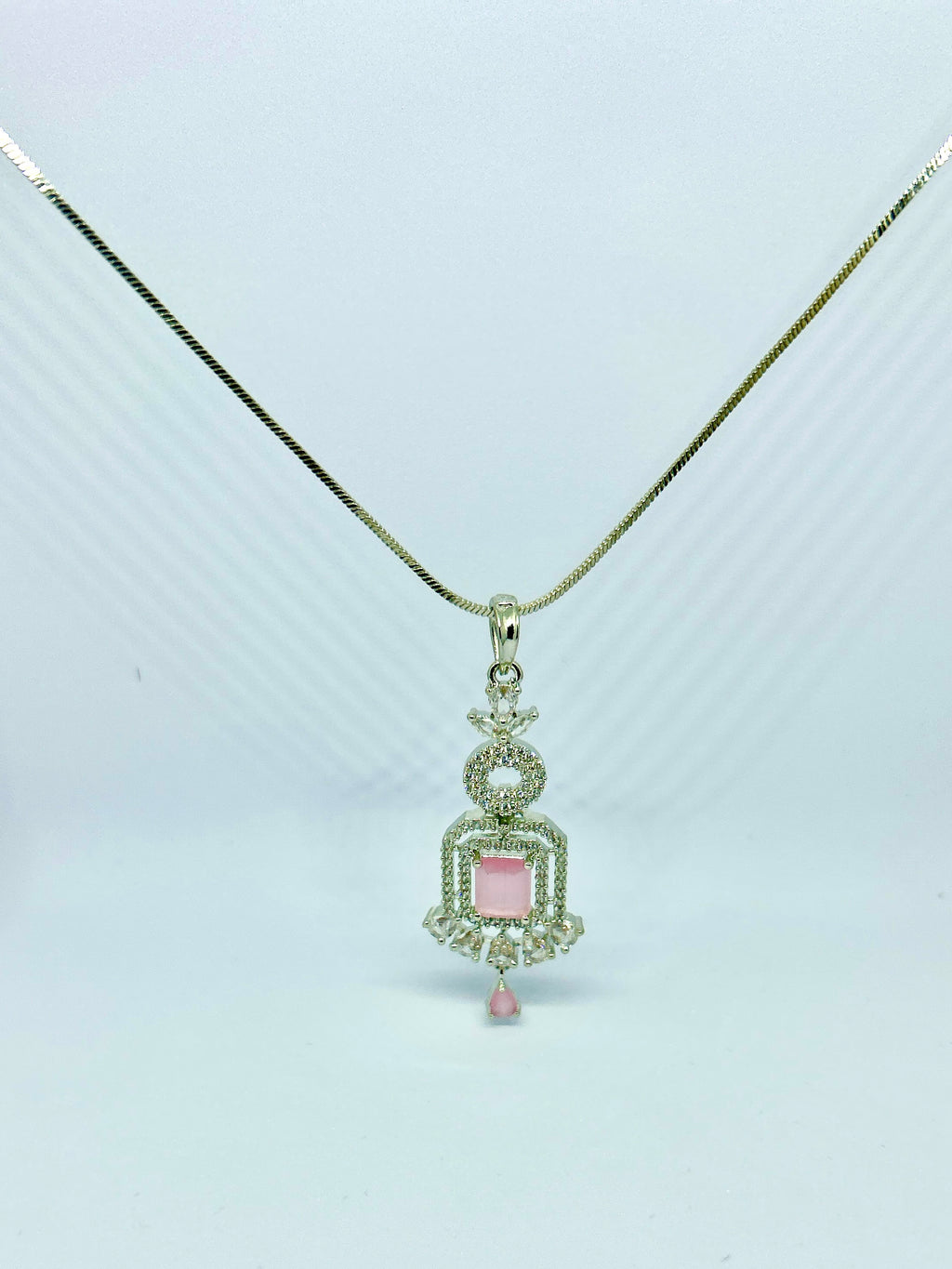Rosé Royale Pendant Set