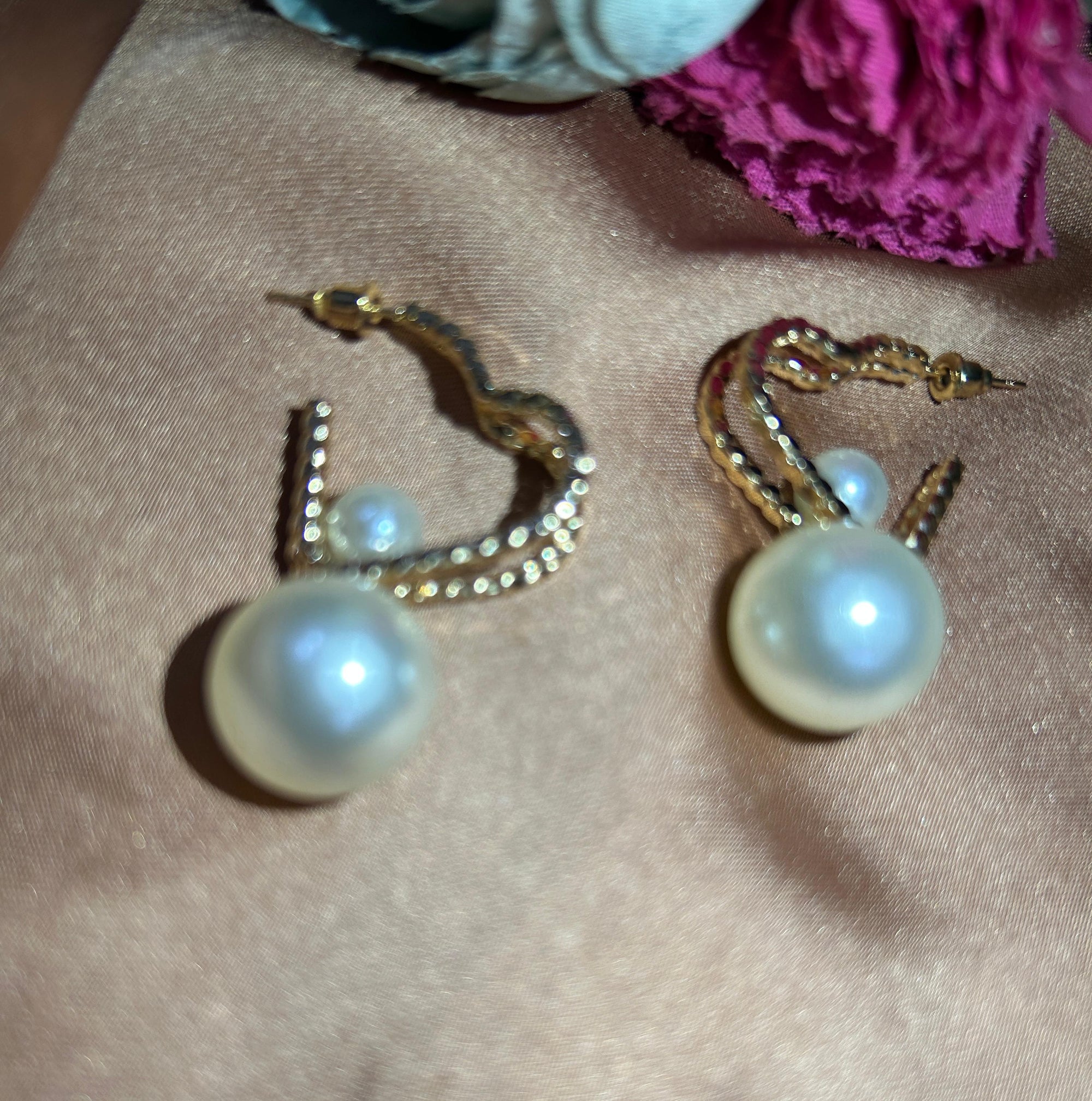 Korean Heart of Elegance Hoops