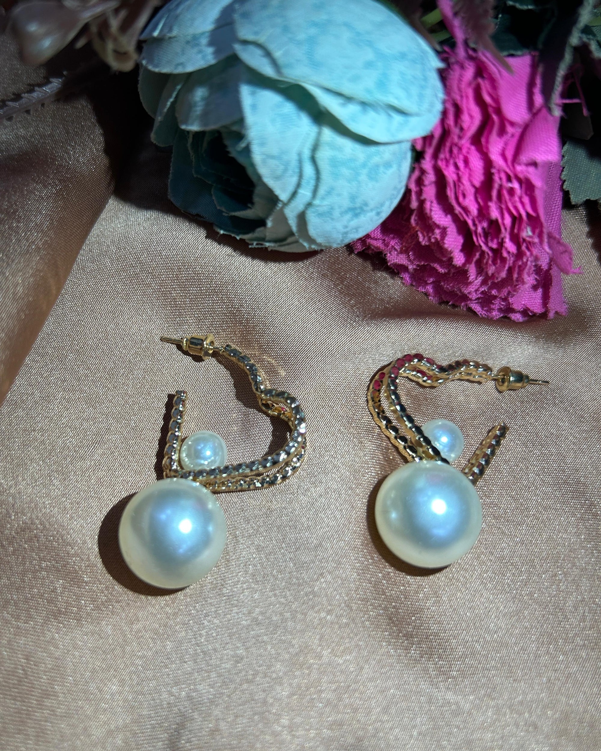 Korean Heart of Elegance Hoops