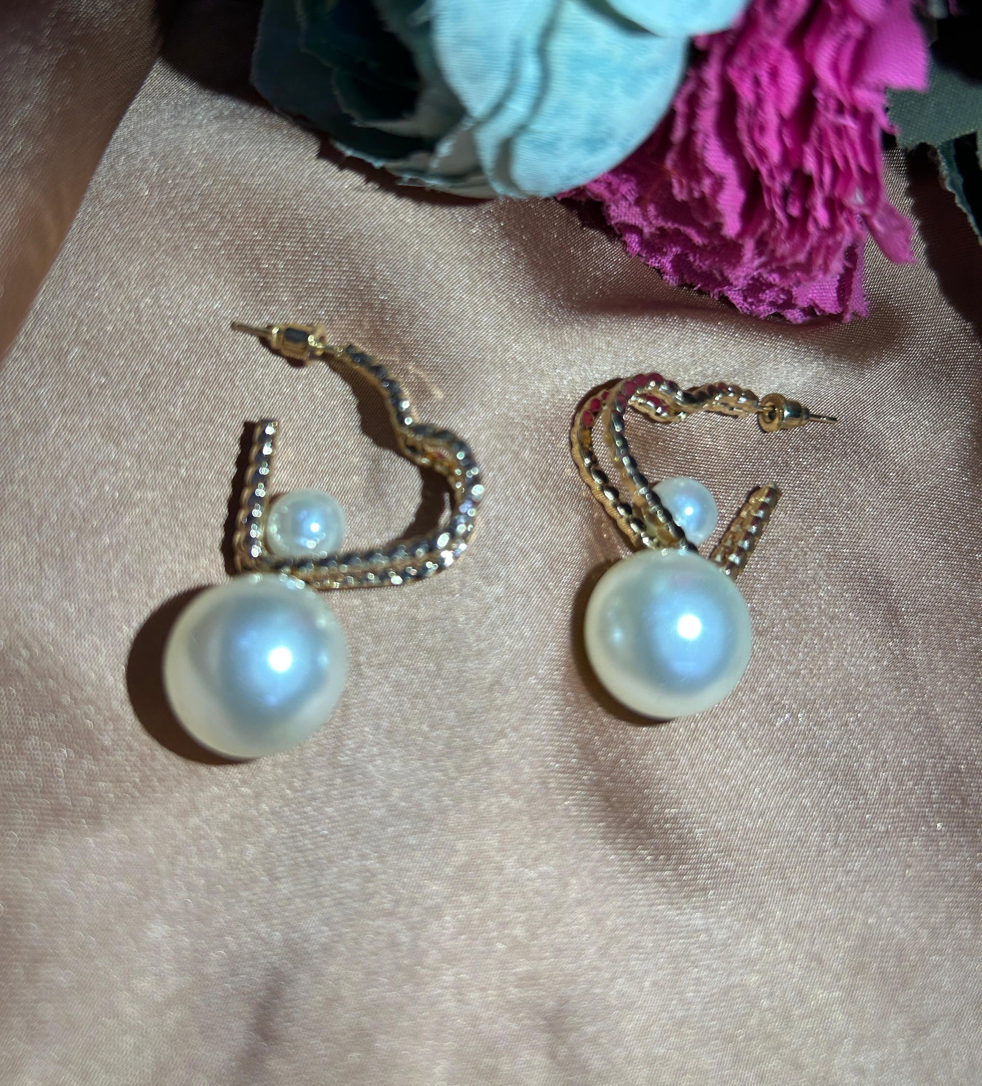 Korean Heart of Elegance Hoops