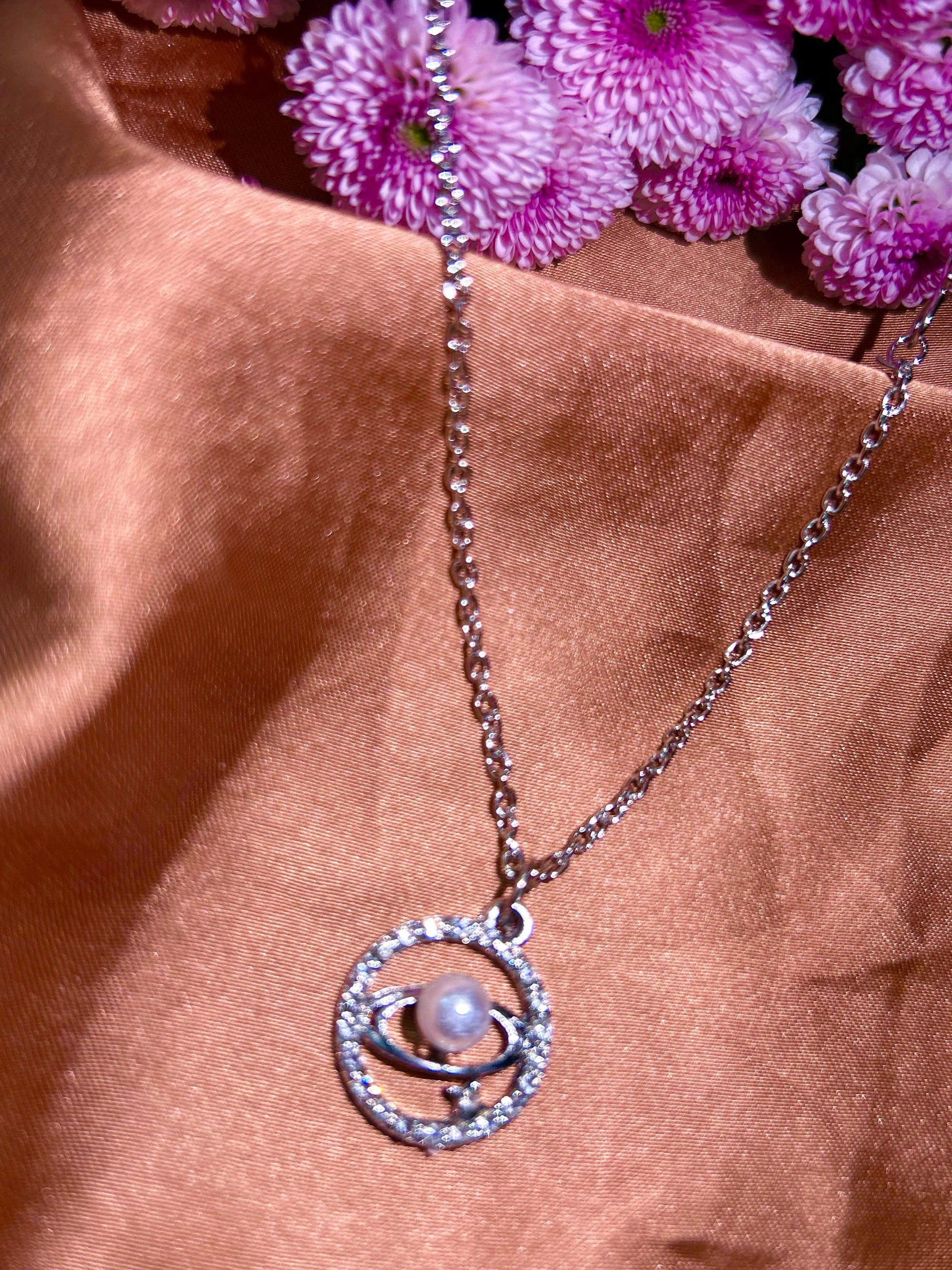Korean Pearl Ethereal Pendant